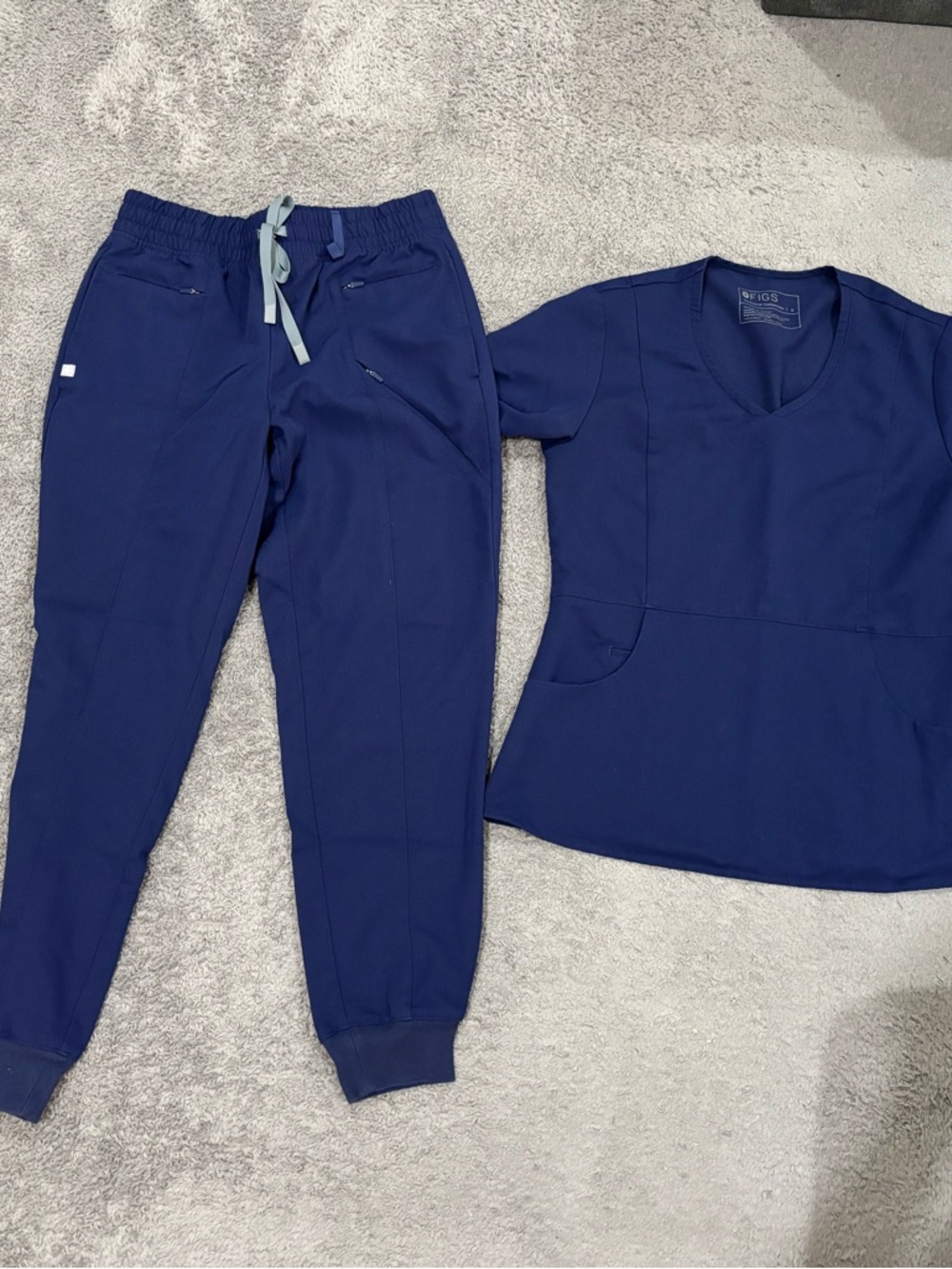 Small FIGS Navy Blue Scrub Set